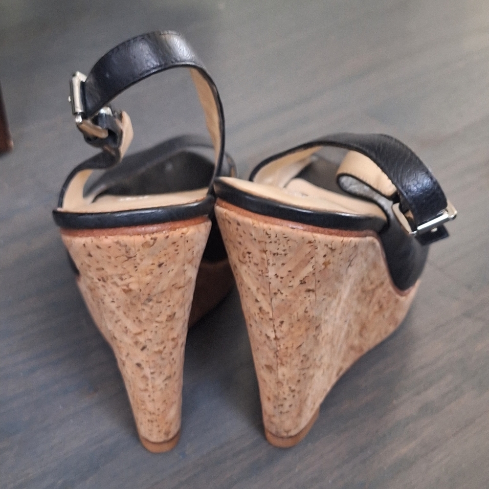 Charles By Charles David Black and Tan Wedge Shoes 8.5 - Picture 6 of 11